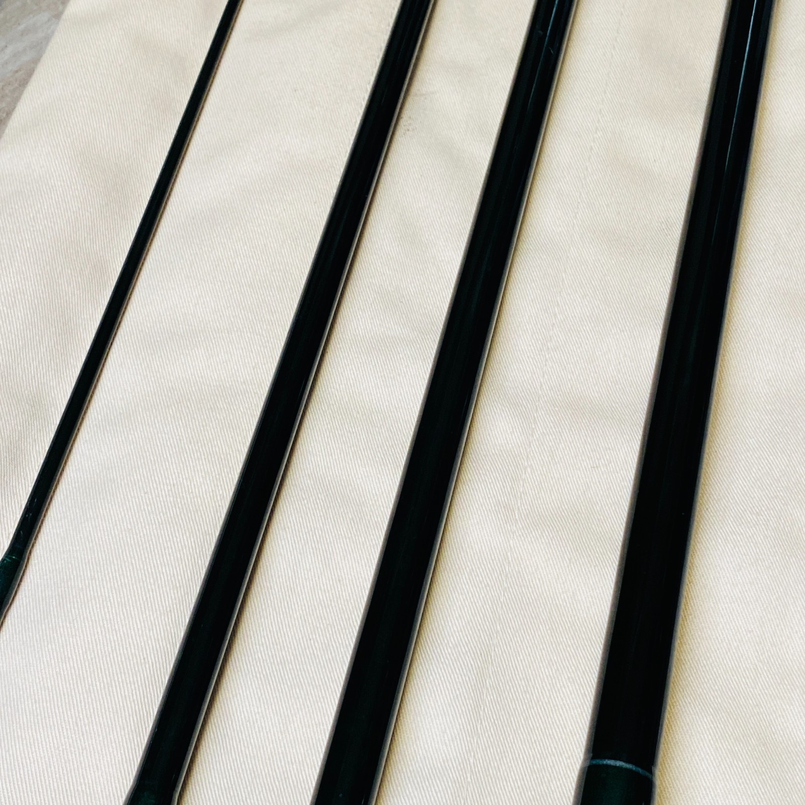 R.L. Winston Boron III TH 15’0″ 4pcs 9wt Fly Rod Fishing w/tube & sock