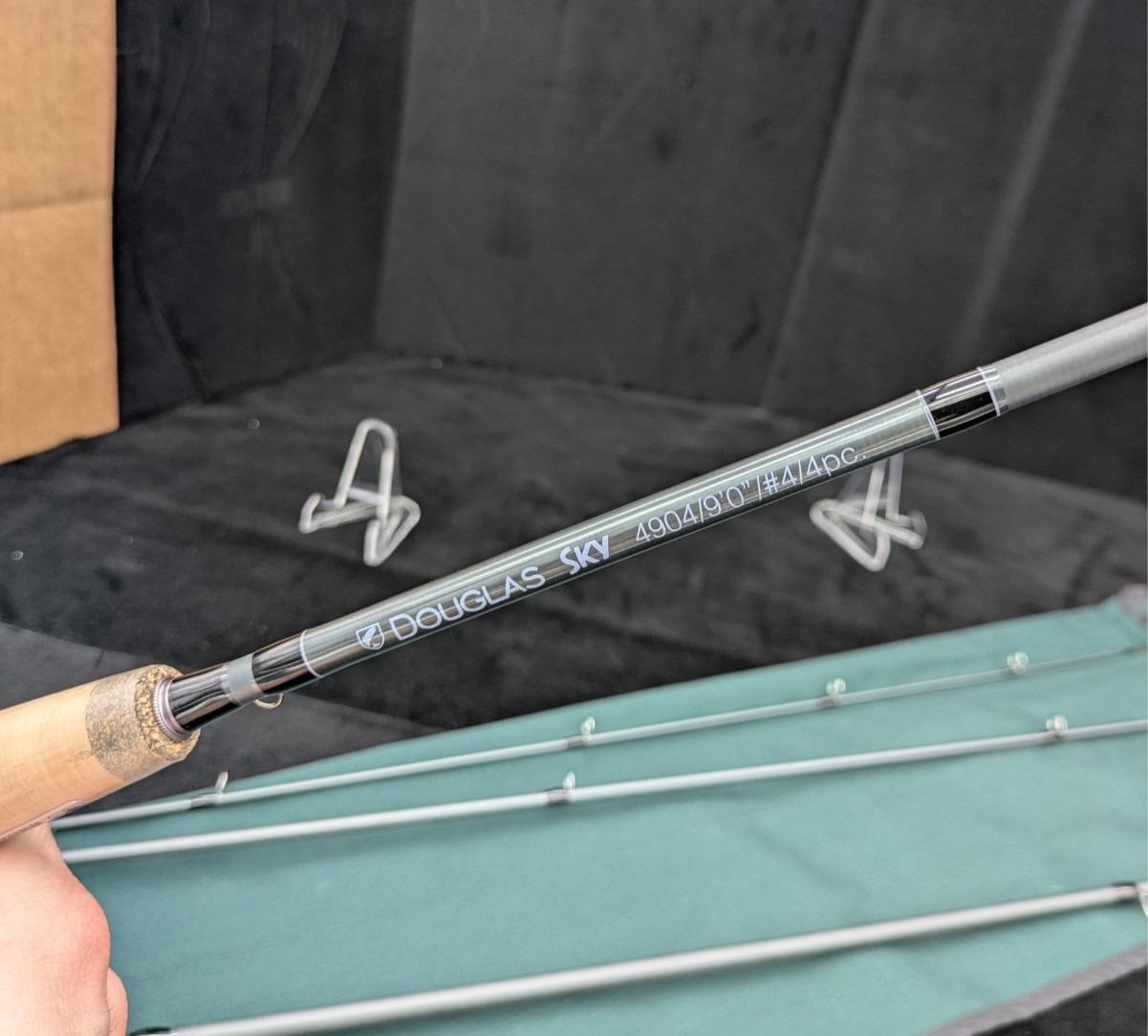 DOUGLAS SKY 4904 | 9’0″ | #4 | 4 Piece set