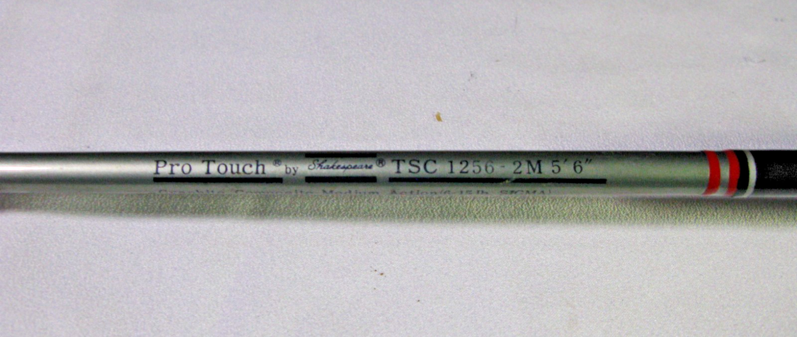 Shakespeare 5’6″ Pro Touch Graphite Spincast Rod TSC1256, 2 Pc, Med, 6-15lb- EUC