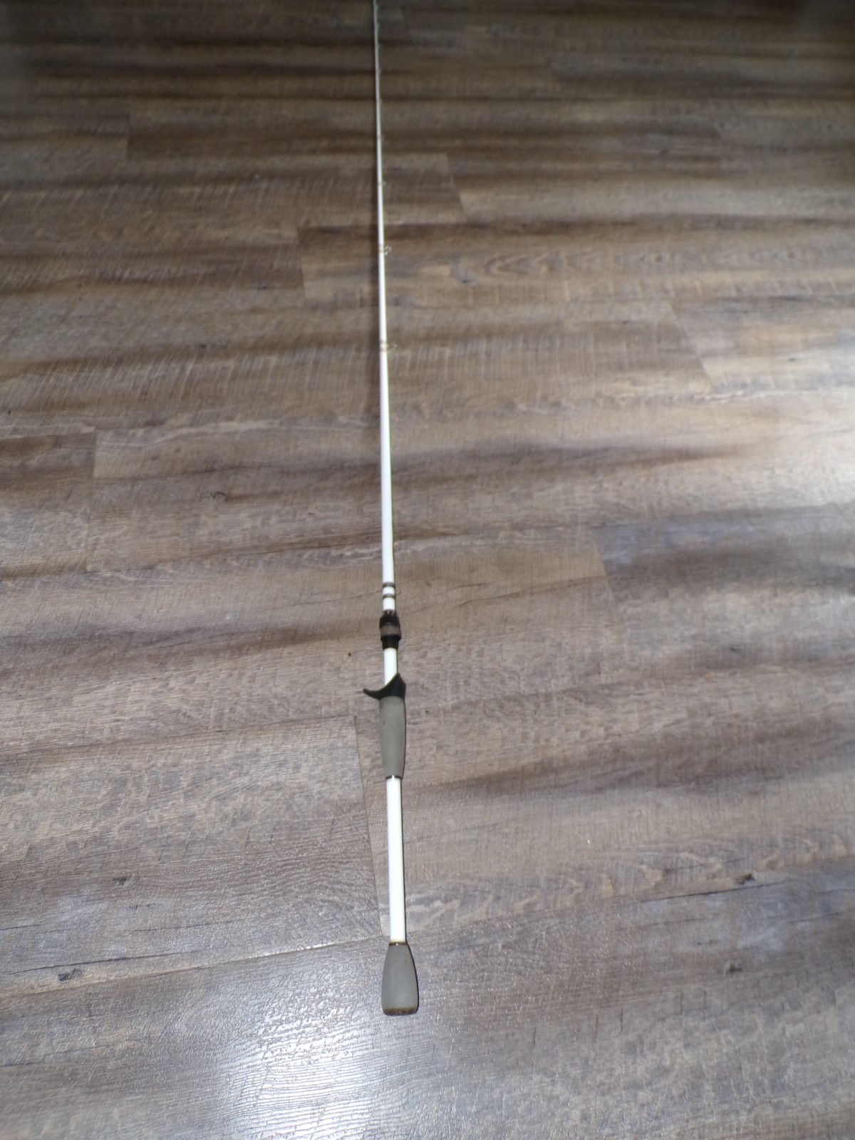 Duckett Ghost XL Casting Rod 7′ 3″ Medium Heavy DFGX73MH-C *Micro*