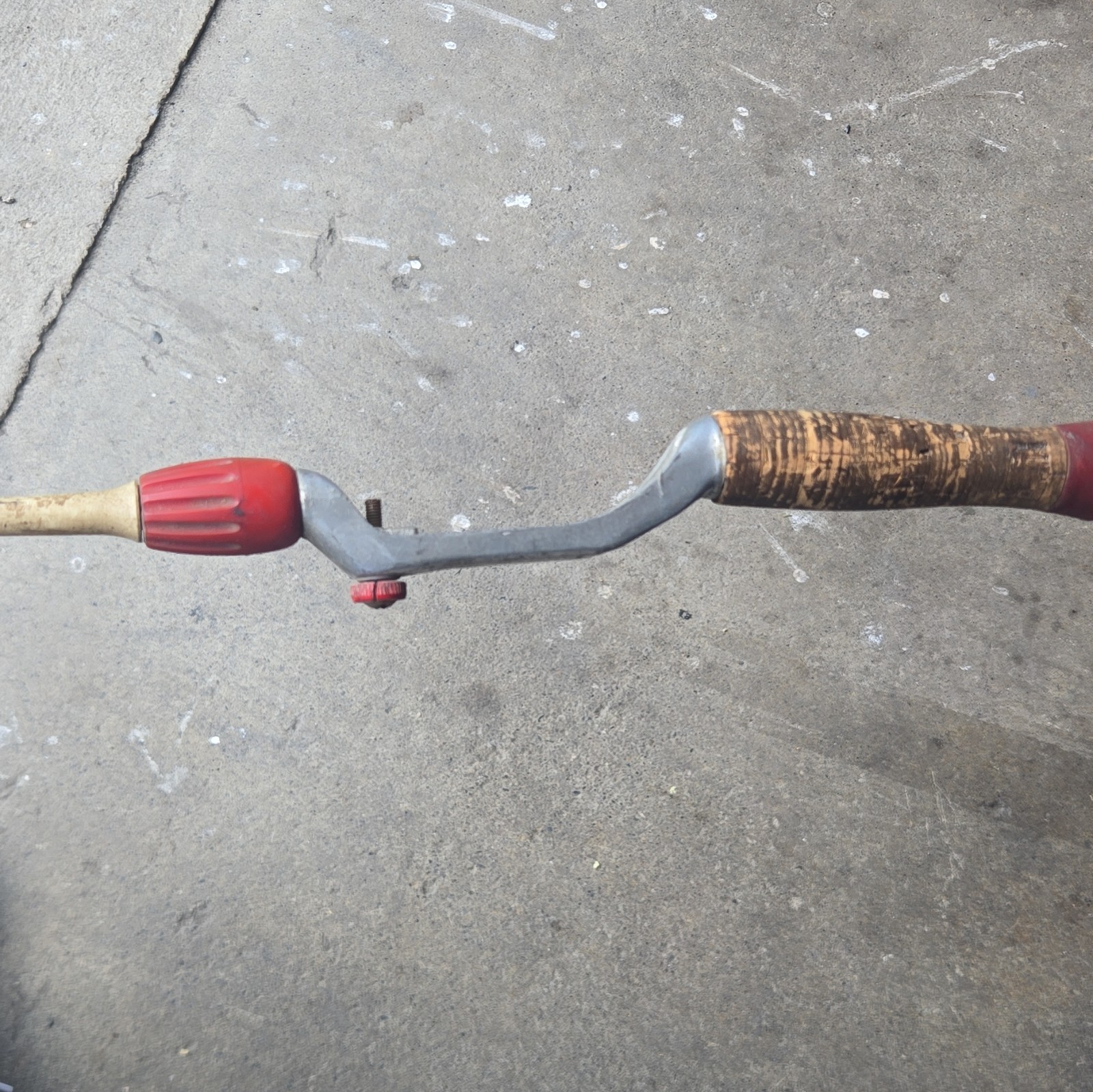 South Bend Master-Grip Vintage Bamboo Casting Rod 6ft Moderate Med 1pc Tan/Red