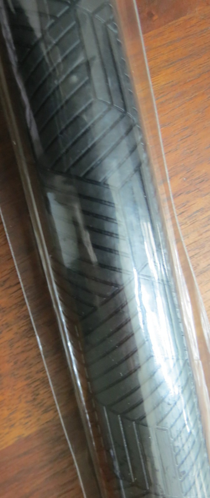 NEW WINN Saltwater AVS Straight Cylinder Grip Black 15″ WINNDRY Polymer