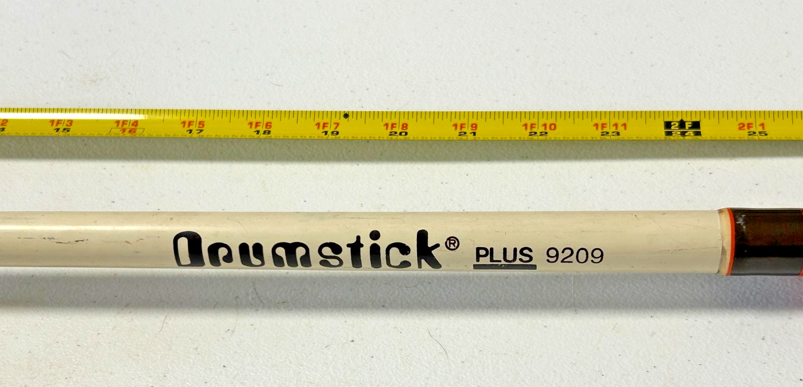 Vintage Drumstick Plus 9209 Eagle Heavy duty Fishing Rod & Eagle Claw 4280 Reel