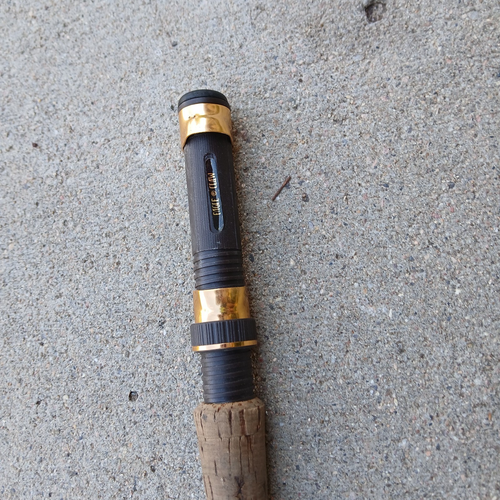 Eagle Claw Gold Eagle 8-1/2′ 2 Pc. Graphite Fly Rod