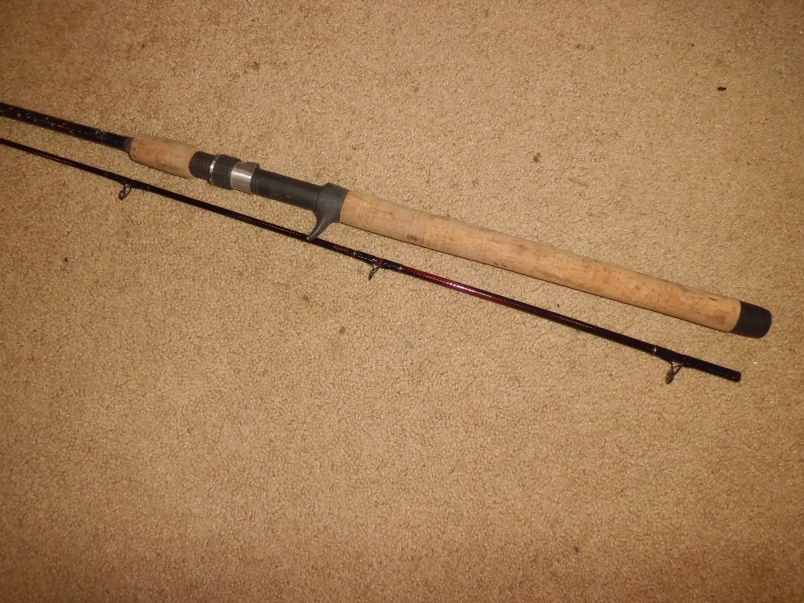 ABU GARCIA NPC86MF Northern Plus Salmon Steelheader Graphite Casting 8’6″ Rod