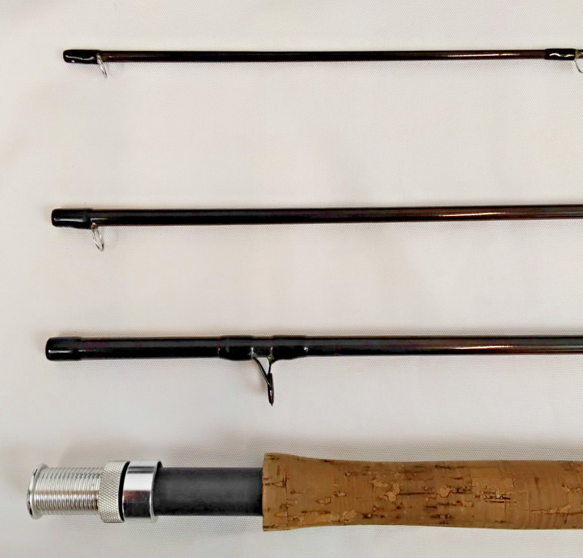 Echo Solo Fly Fishing Rod 9′ 4pc #5 Line w/ Case #J4760