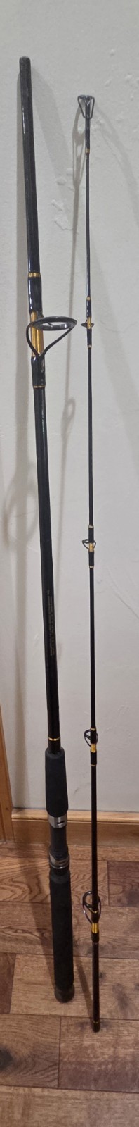 South Bend Black Beauty 2 7’6″ 2 Piece Med/Hvy Action Spinning Rod
