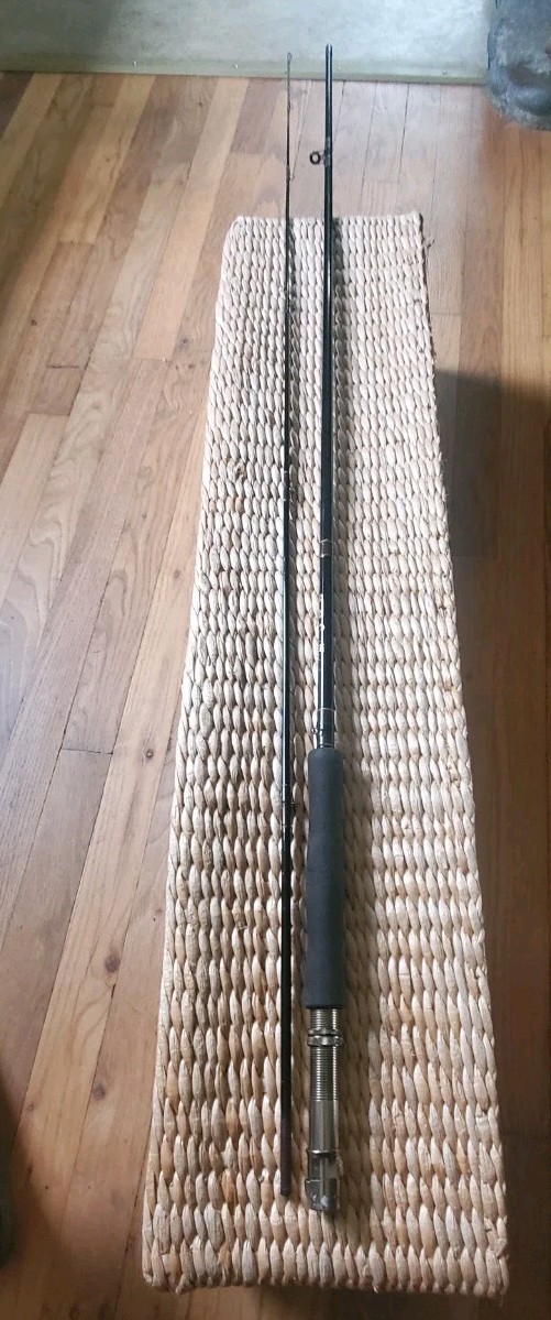 Near Mint Bruin Crappie Magic 8’6″ 2pc 5-8wt Fly Rod