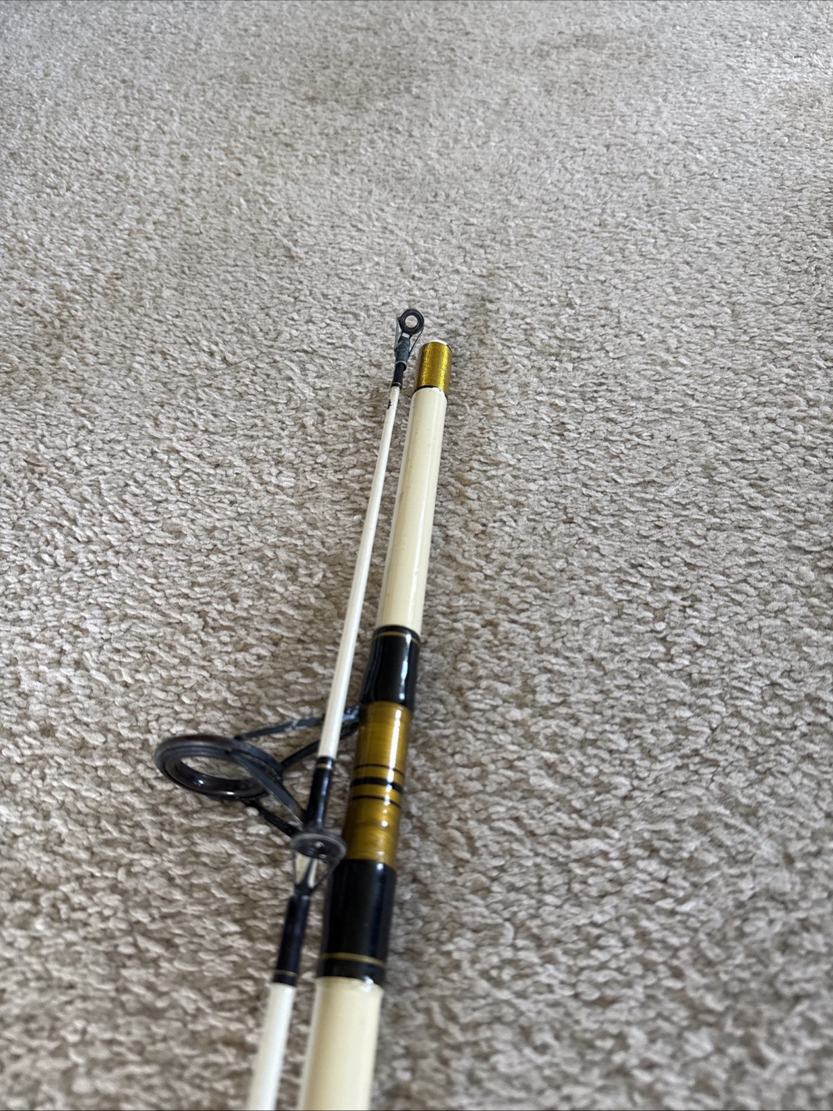 HURRICANE MODEL HC-576 8’ 2 PC MEDIUM HEAVY ACTION SPINNING ROD 12-20 LB TEST