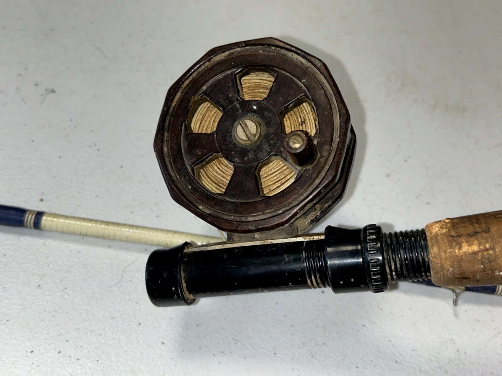 Vintage South Bend Fiberglass Fly Fishing Rod Vernley Trout Reel, 97″. 2 Piece