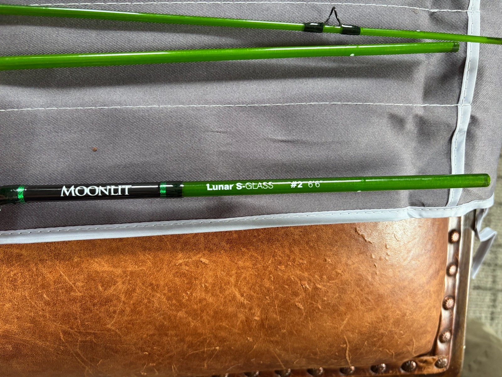 Moonlit fly rod, Lunar S Glass, 2 wt, 6′ 6″