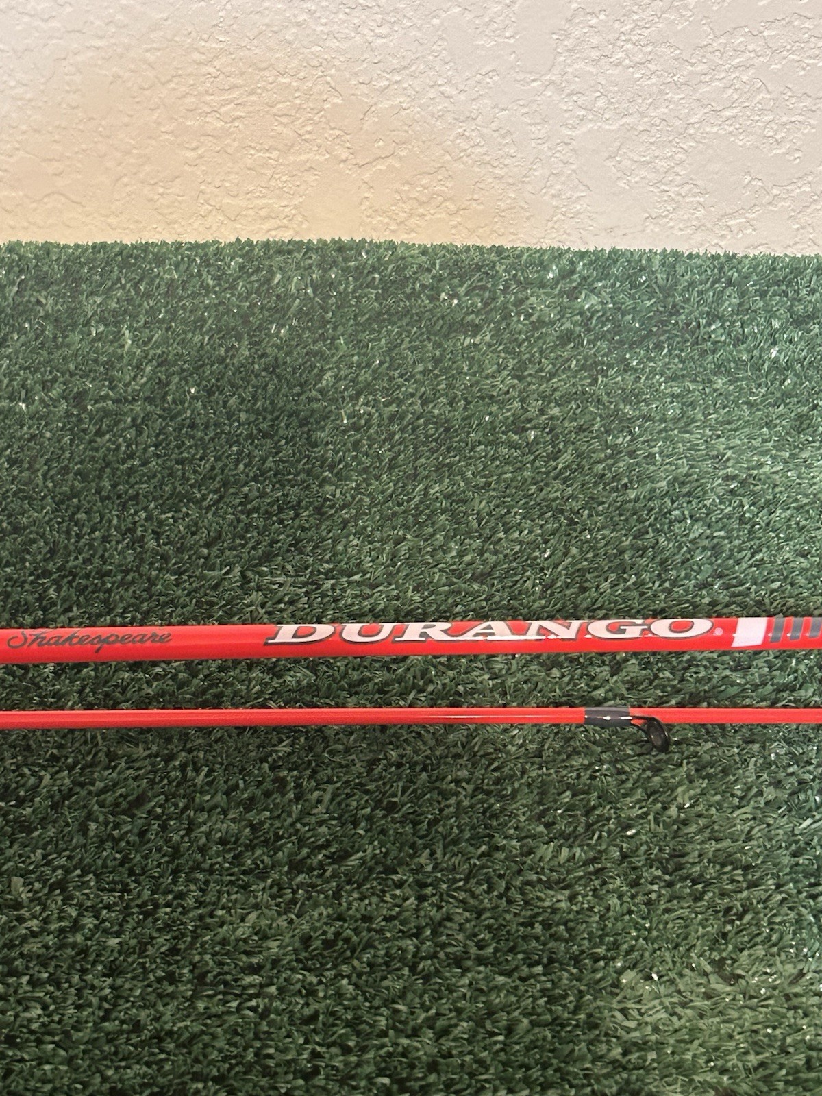 NWOT! Shakespeare DURANGO Spinning Rod ~ 2 Piece ~ 5′ Ultra Light ~ 2-6 lb Line