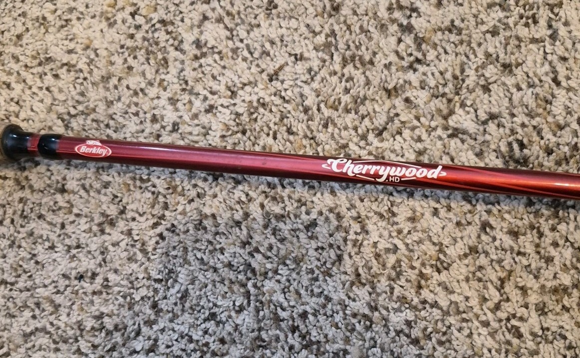 Berkley Cherrywood Spinning Fishing Rod – 7′ Cork Handle