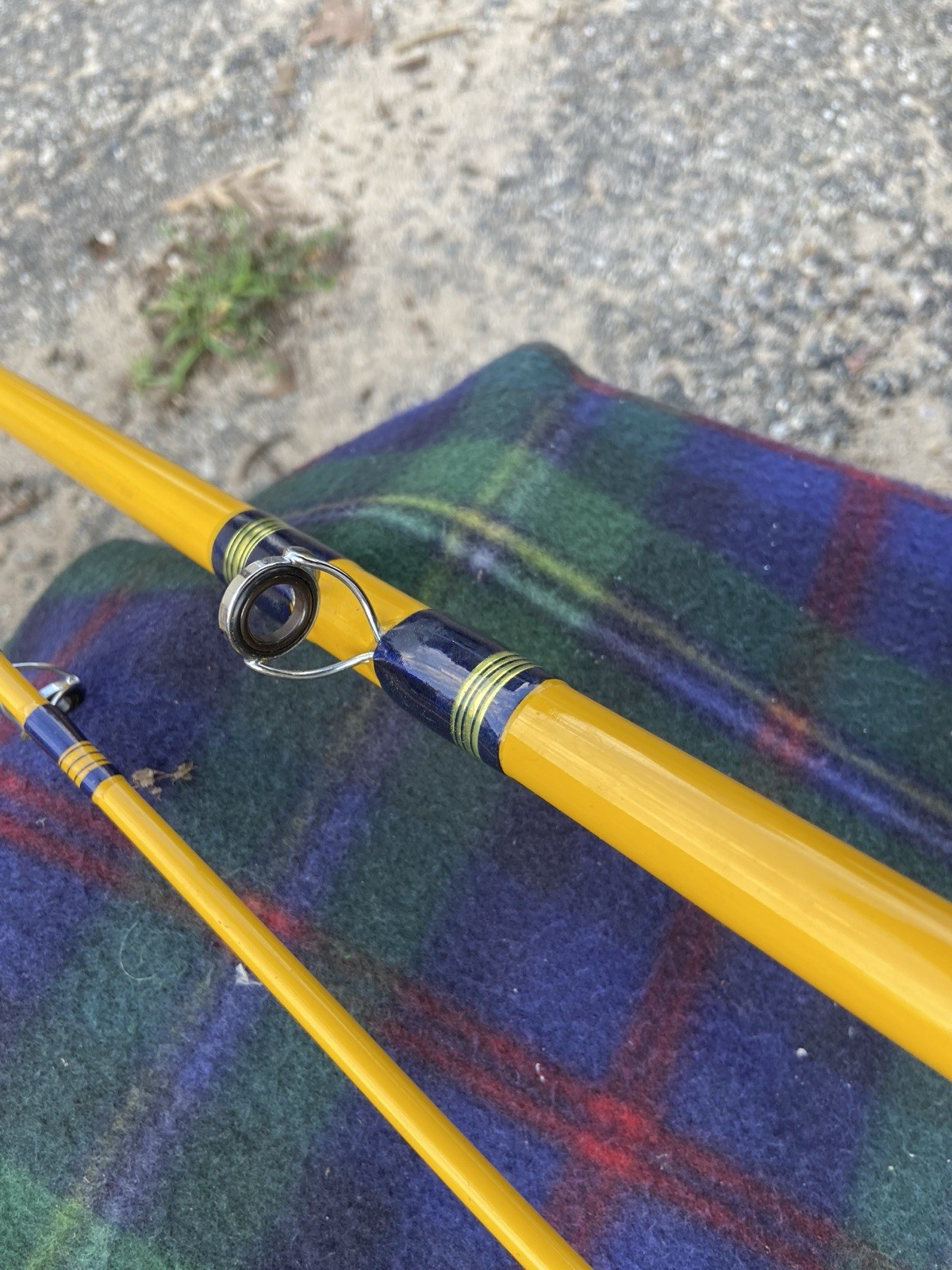 PAIR OF TRAVERSE BAY TACKLE 8’6″ TROLLING DOWNRIGGER SLAMMER RODS