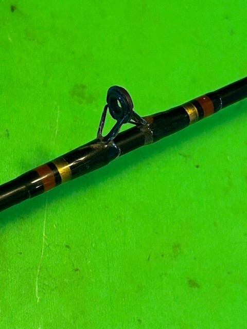 ZEBCO RHINO 5 FOOT 6 INCH 8 TO 17 POUND RATED BAITCASTING FISHING ROD
