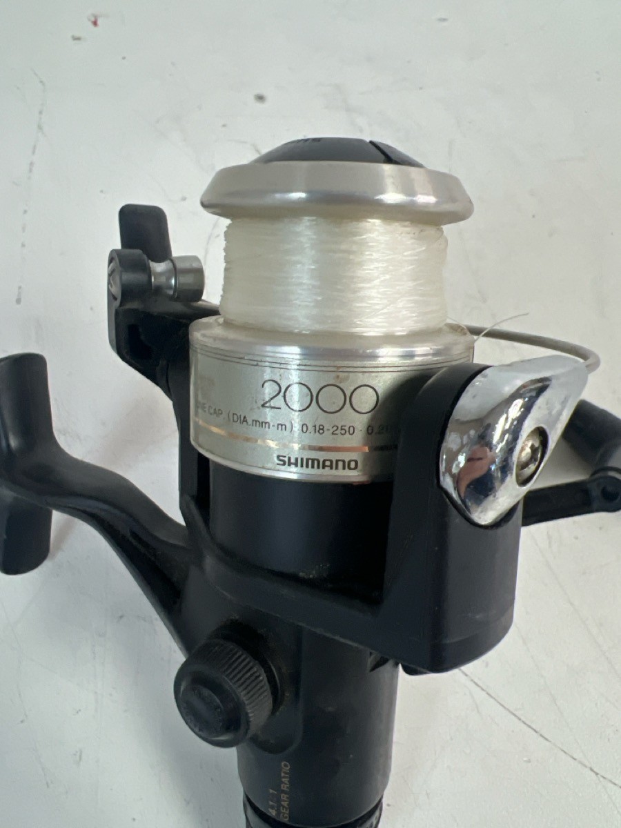 Shimano Fishing Reel Fx2000ra Rear Drag Spinning Reel Lightweight (P24036529)