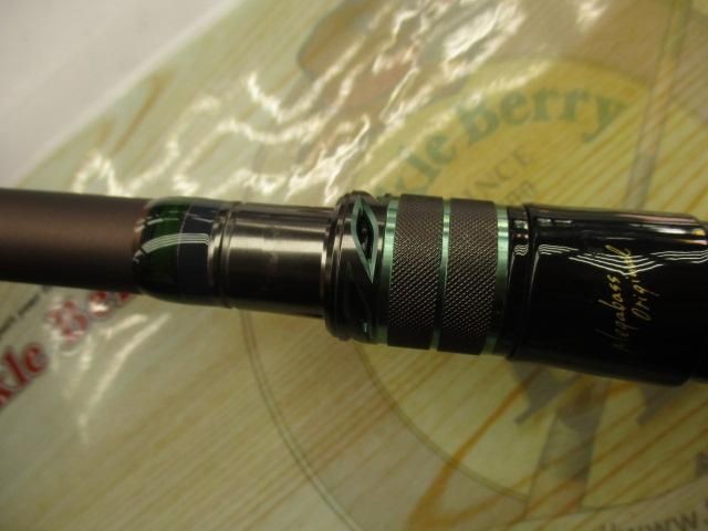 Megabass Orochi X10 F7-71XT SWAMP SURVIVOR Bass Rod Used