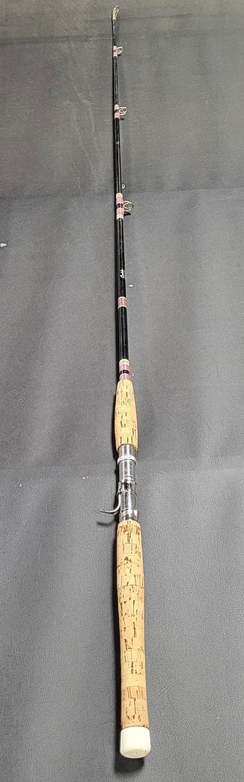 ST. CROIX 5’6″, 1PC Fiberglass Musky Rod, 5500, 4 Carboloy Guides, VG+ Condition