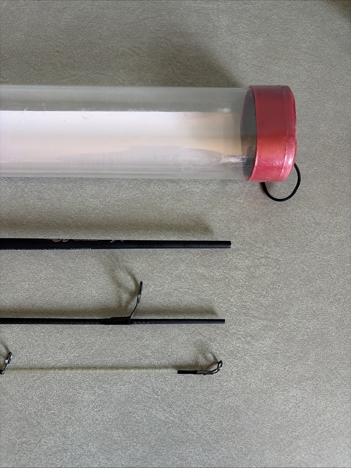 SHAKESPEARE UGLY STIK GX2 5 foot Medium 3 piece travel spinning rod