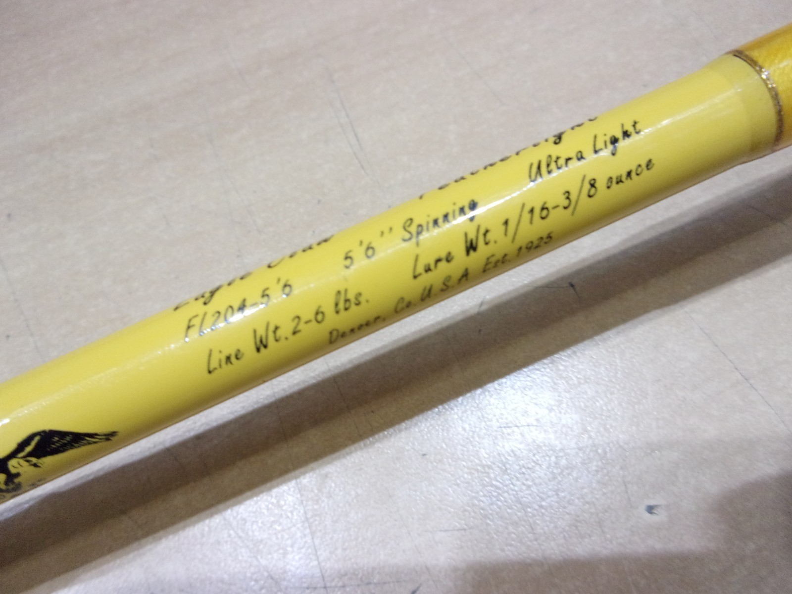 EAGLE CLAW FEATHERLIGHT SPINNING ROD 5 foot 6 inch length