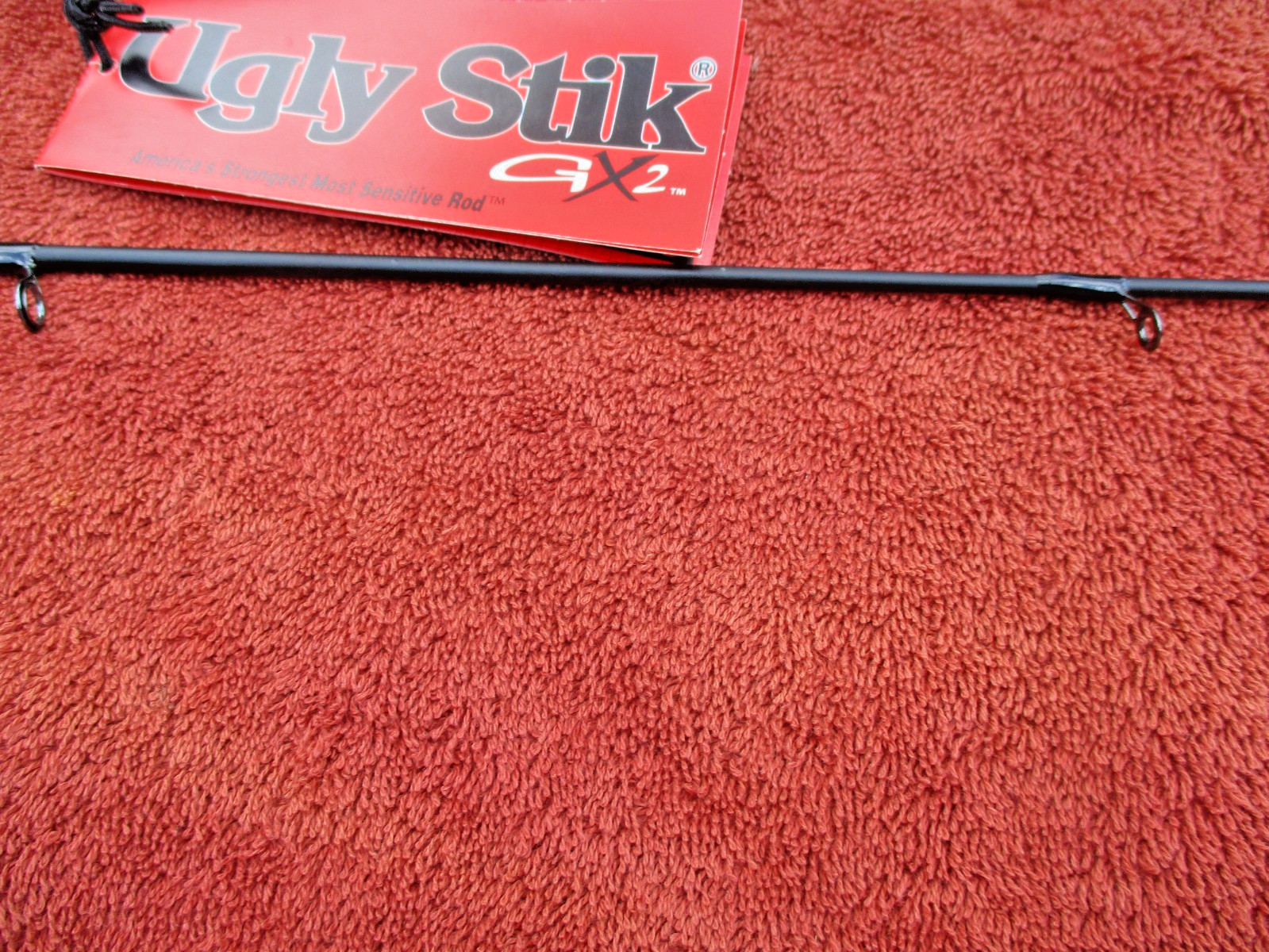 Shakespeare Ugly Stik GX2 2-piece Fishing Rod Tags still on 5″6″ Medium Action