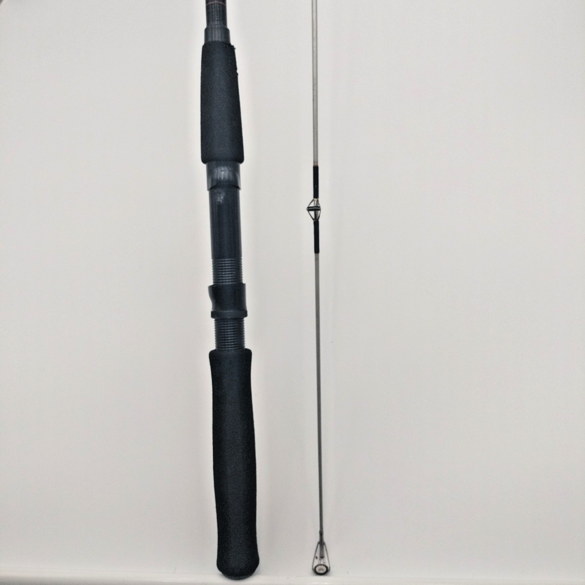 Berkley 2 Piece Fishing Rod “AVENGER” Light Action A30 6 1/2′ Lure Wt 1/8-3/8 oz