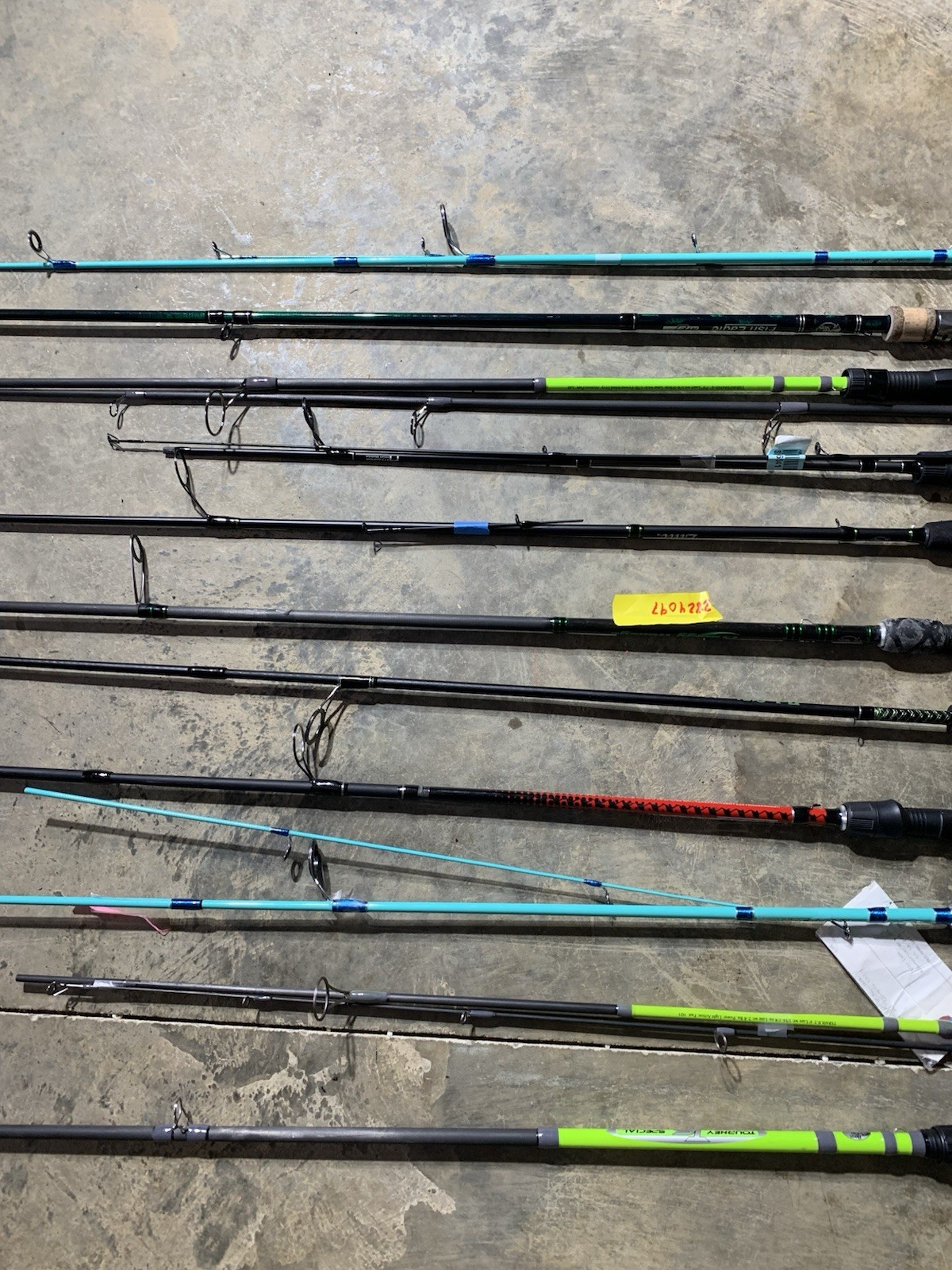 LOT OF 11 BASS PRO SHOP, Lews, Zebco FISHING RODS (BROKEN)