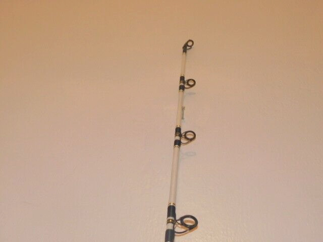 CUSTOM SPINNING ROD 7 FT 20-40 LB WHITE PEARL MARBLE NEW