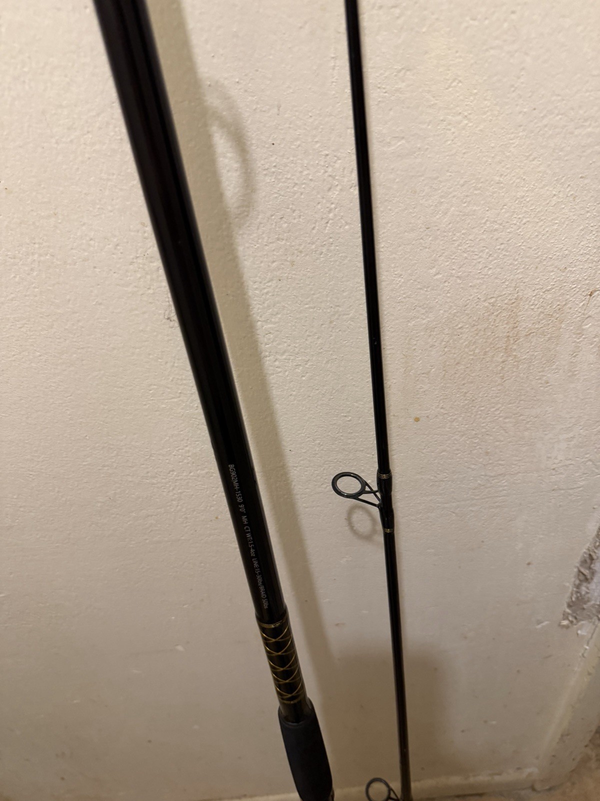 DAIWA BG SYSTEM SURF ROD 9′ 2 PC BG902MH-1530 15-30 LB MONO 50 LB BRAID
