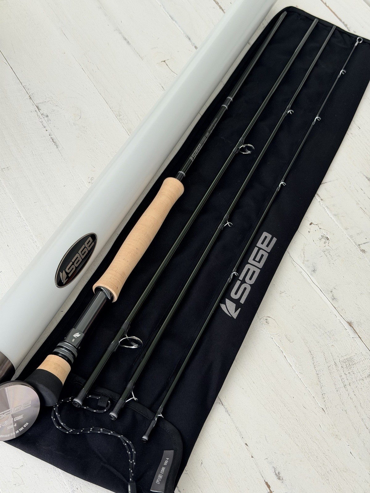 **BEAUTIFUL** 🔥 SAGE R8 Core 9wt. 9’ft~4Pc FlyRod!! 🔥~LEGENDARY~🔥