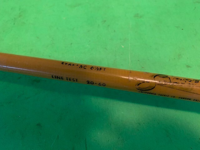 VINTAGE GOLDEN SABRE STROKER 6 FOOT 6 INCH 20 TO 50 POUND RATED FISHING ROD