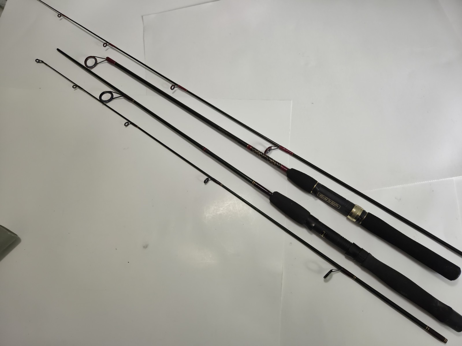 Lot (2) Spinning Rods Medium 6.5′ 2PC Berkley Grayfite & Kunan Competitor