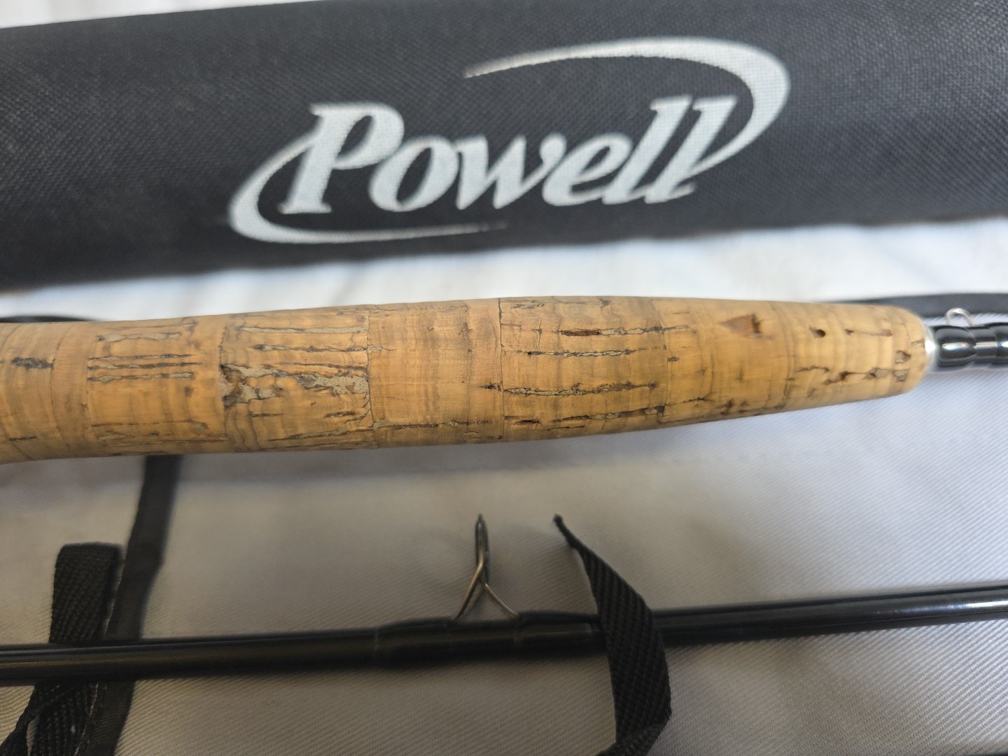 Powell Legacy XL 905-4 Fly Fishing Rod 9′ 4wt 4 Piece Black Excellent Case