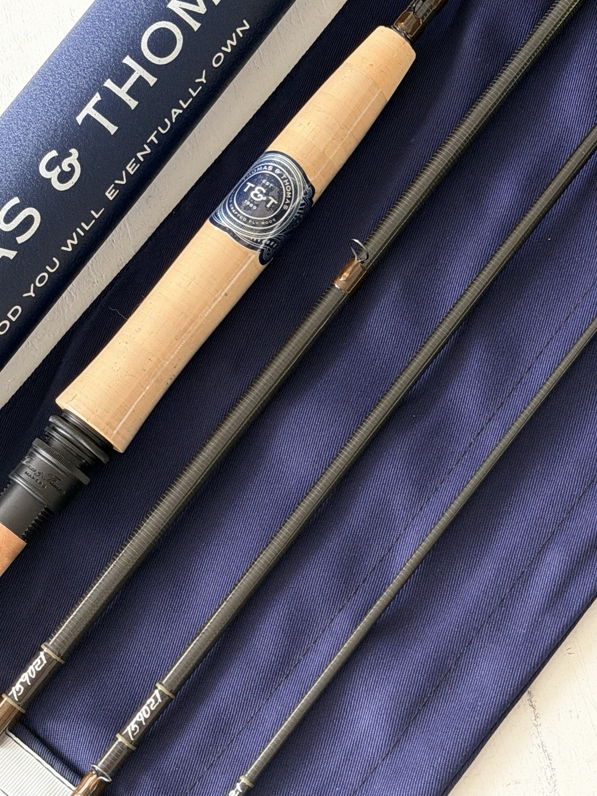** BEAUTIFUL**🔥 Thomas & Thomas CONTACT II 4wt 10’9”in~4pc Fly Rod!!🔥~NEW~🔥