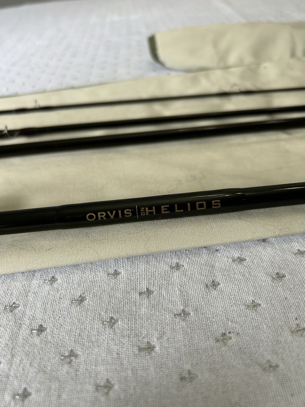 Orvis Helios Tip Flex 9.5 Fly Rod 11ft 7wt 4pc Graphite w/ Rod Sock