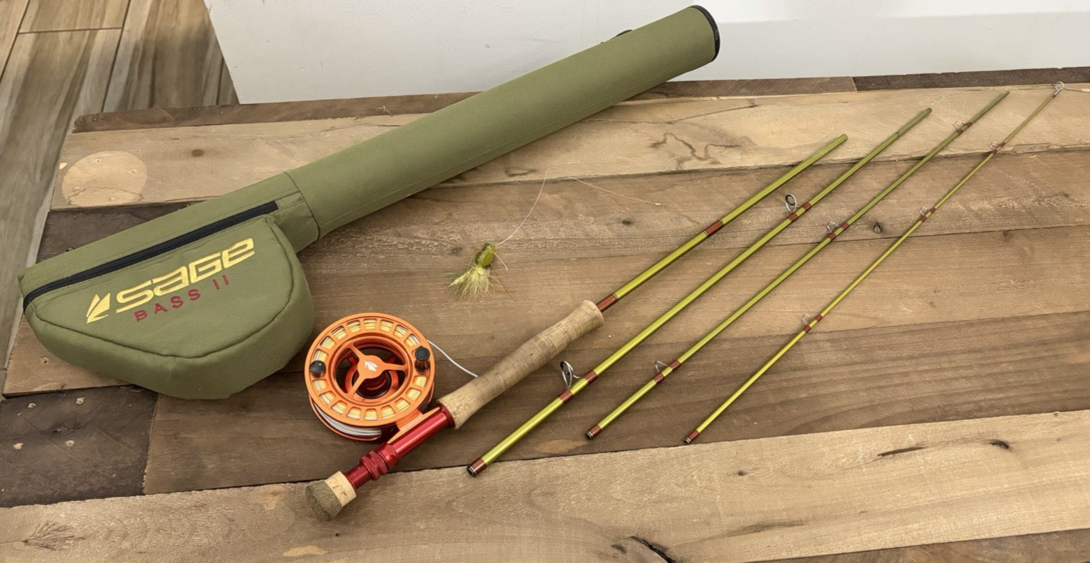 Sage Bass II Largemouth Fly Rod 330G-4 & Sage Spectrum Reel Combo Outfit