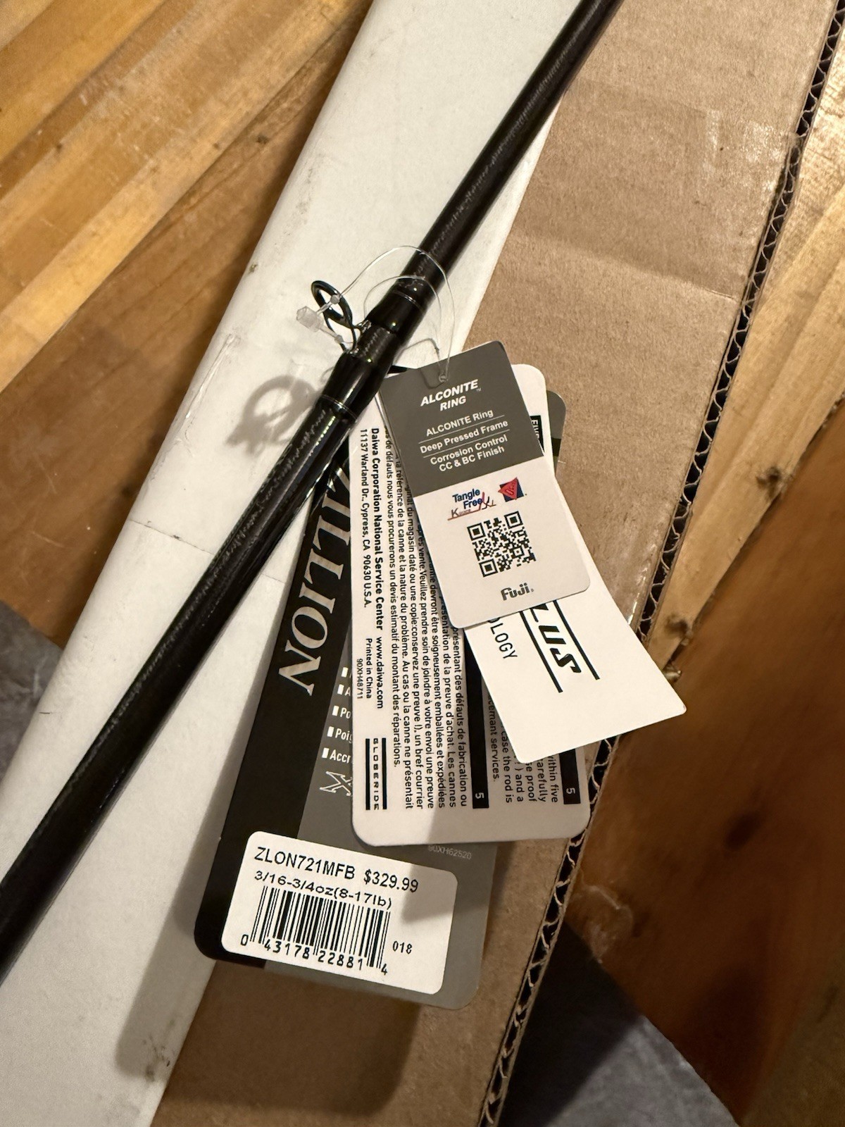 Daiwa Zillion ZLON721MFB Casting Rod 7’2″ Fuji Guides SVF Nanoplus 8-17lb