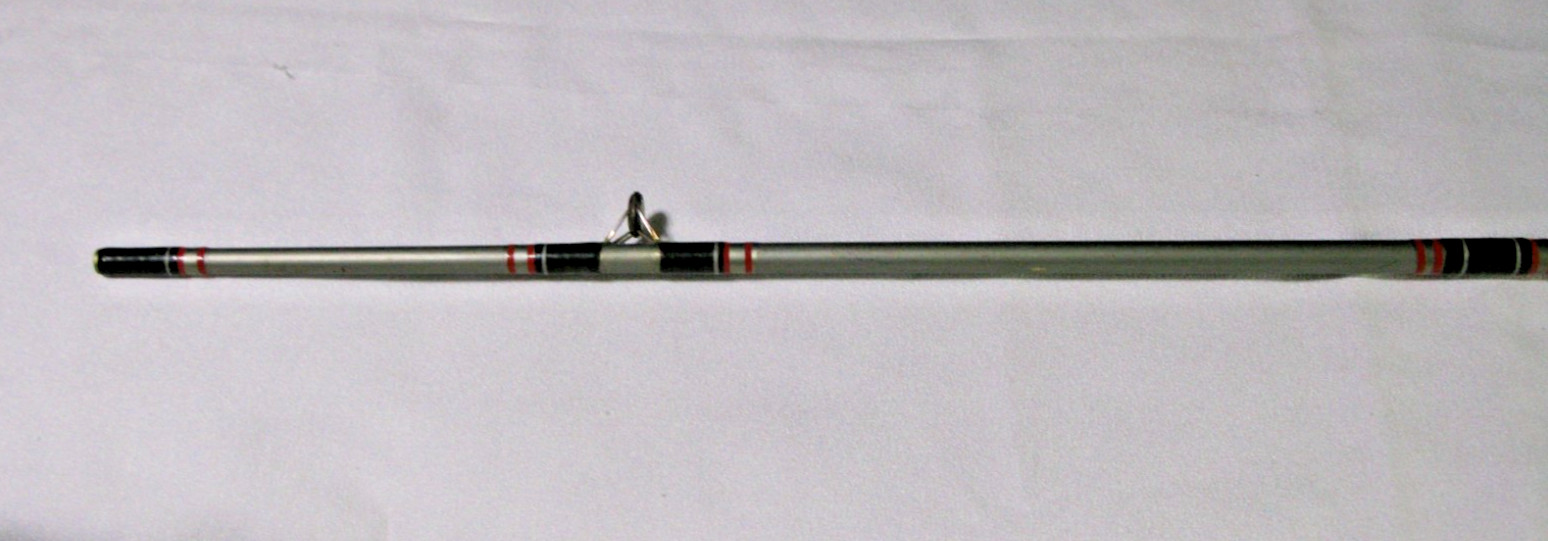 Shakespeare 5’6″ Pro Touch Graphite Spincast Rod TSC1256, 2 Pc, Med, 6-15lb- EUC