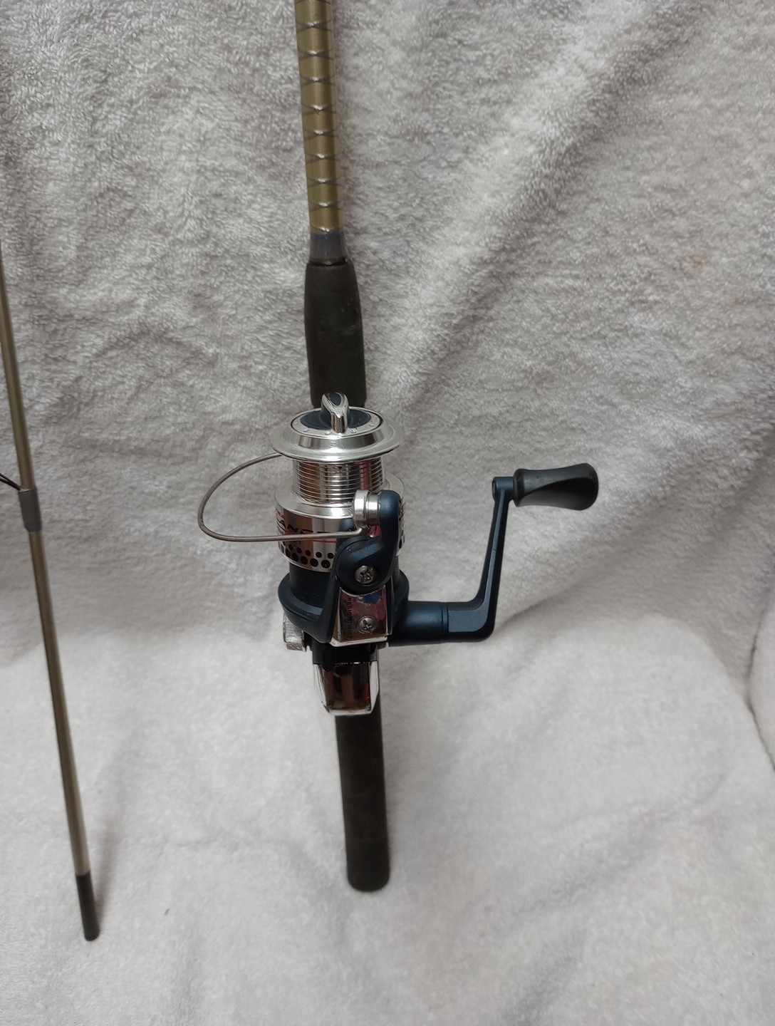 South Bend Cimarron CM-602MS 6’0″ Medium 2pc Rod Pinnacle Ultra Balance Reel