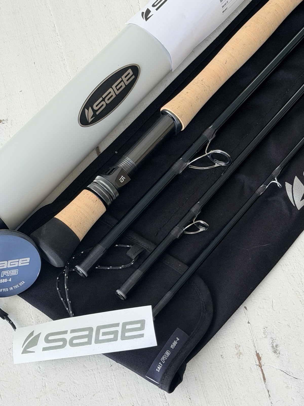 **BEAUTIFUL** 🔥 SAGE R8 SALT 15wt. 8’6”in~4Pc FlyRod!! 🔥~LEGENDARY~🔥