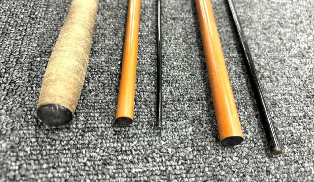 Gyoshinkan 13 Herabuna Spatula Fishing Rod with Storage Bag Used