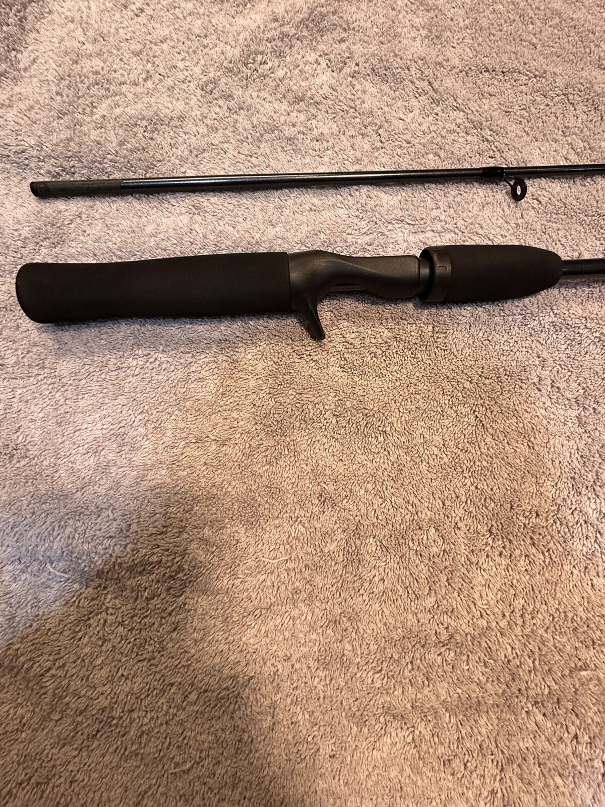 Shakespeare Durango SC60 2M medium 6’Two-Piece casting rod Excellent