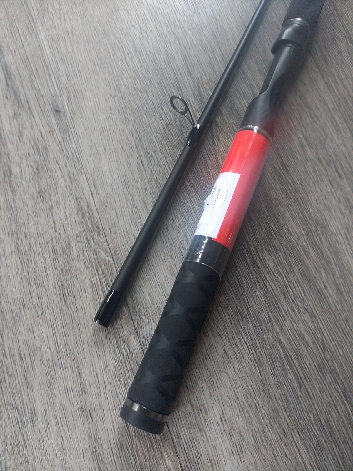 Shakespeare Ugly Stik GX2 7′ Medium 2 Piece Spinning Rod. Salesman Sample Rod.