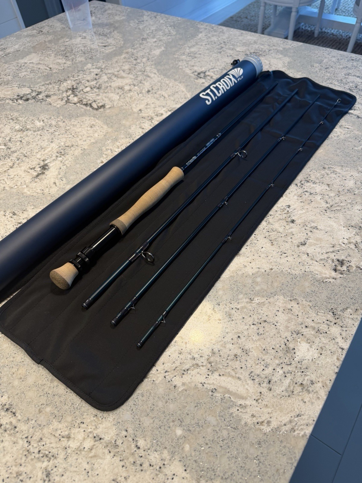St Croix Evos Salt EVS1190-4 9’ 11Wt Fly Rod W/ Aluminum Rod Tube