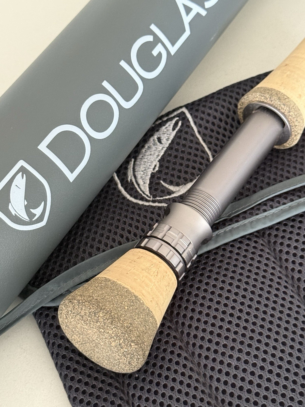 **BEAUTIFUL** 🔥DOUGLAS SKY G 11wt. 9’ft~4pc Fly Rod!! 🔥~MINT~