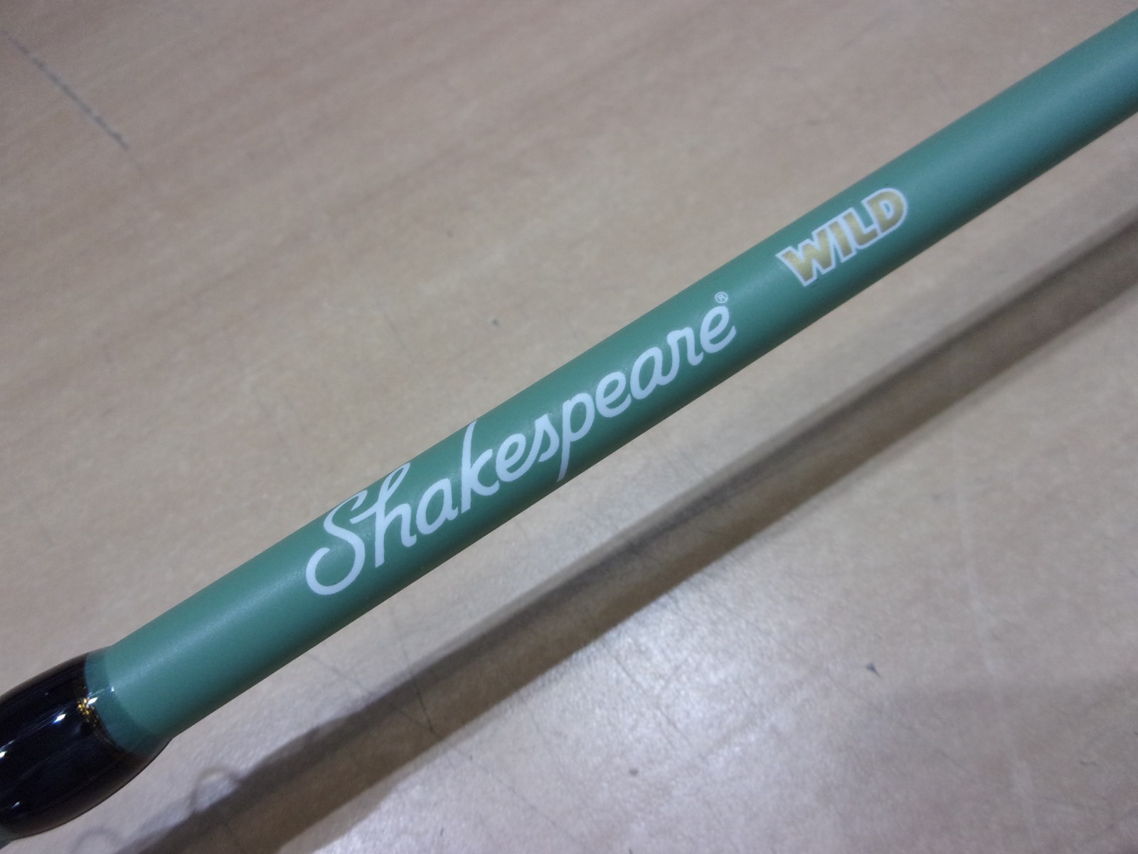 SHAKESPEARE WILD 6 foot 6 inch Light spinning rod