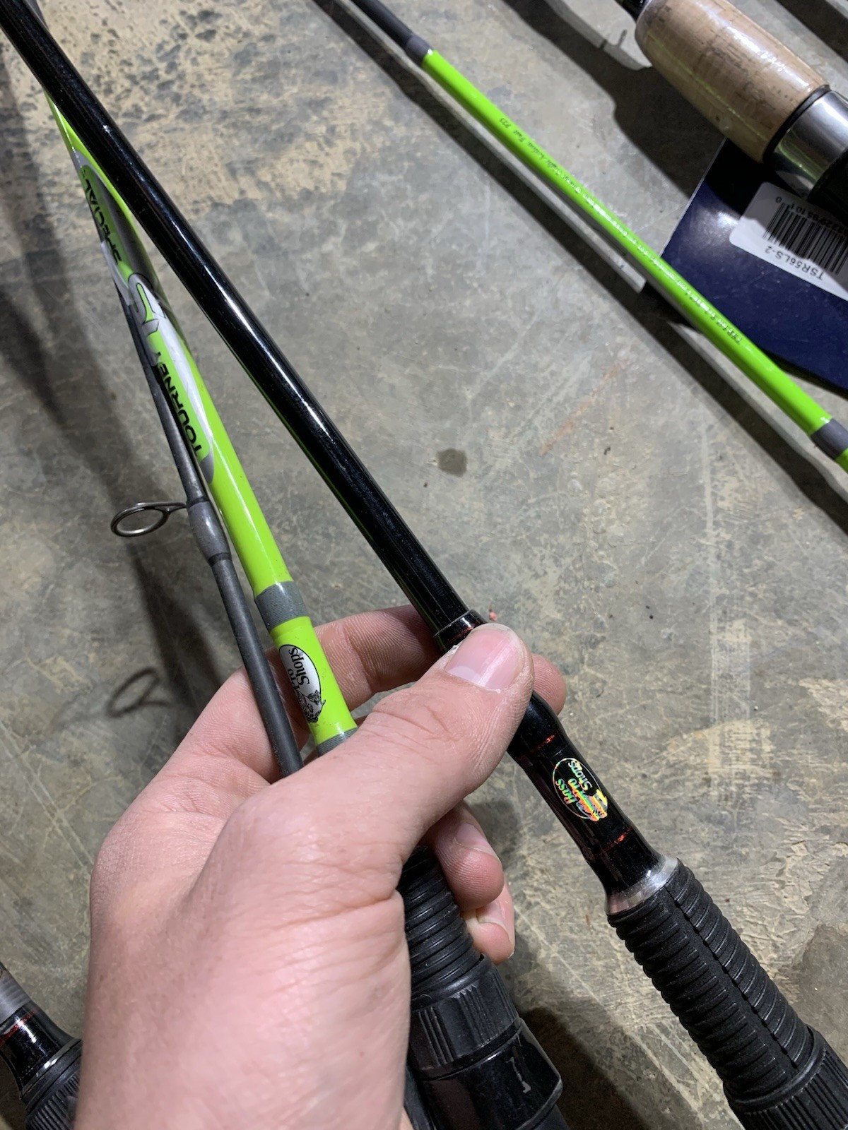 LOT OF 10 BASS PRO SHOP, Lews, Berkley FISHING RODS (BROKEN)