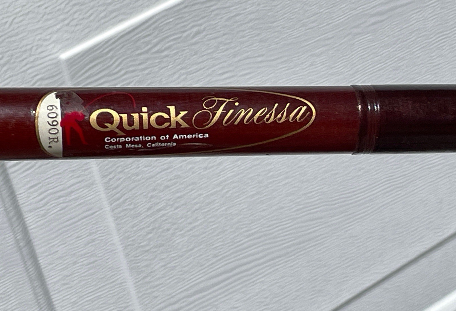 RARE VTG Quick Finessa 6090R 9’ Two Piece Spinning Surf Fishing Rod – EXCELLENT!