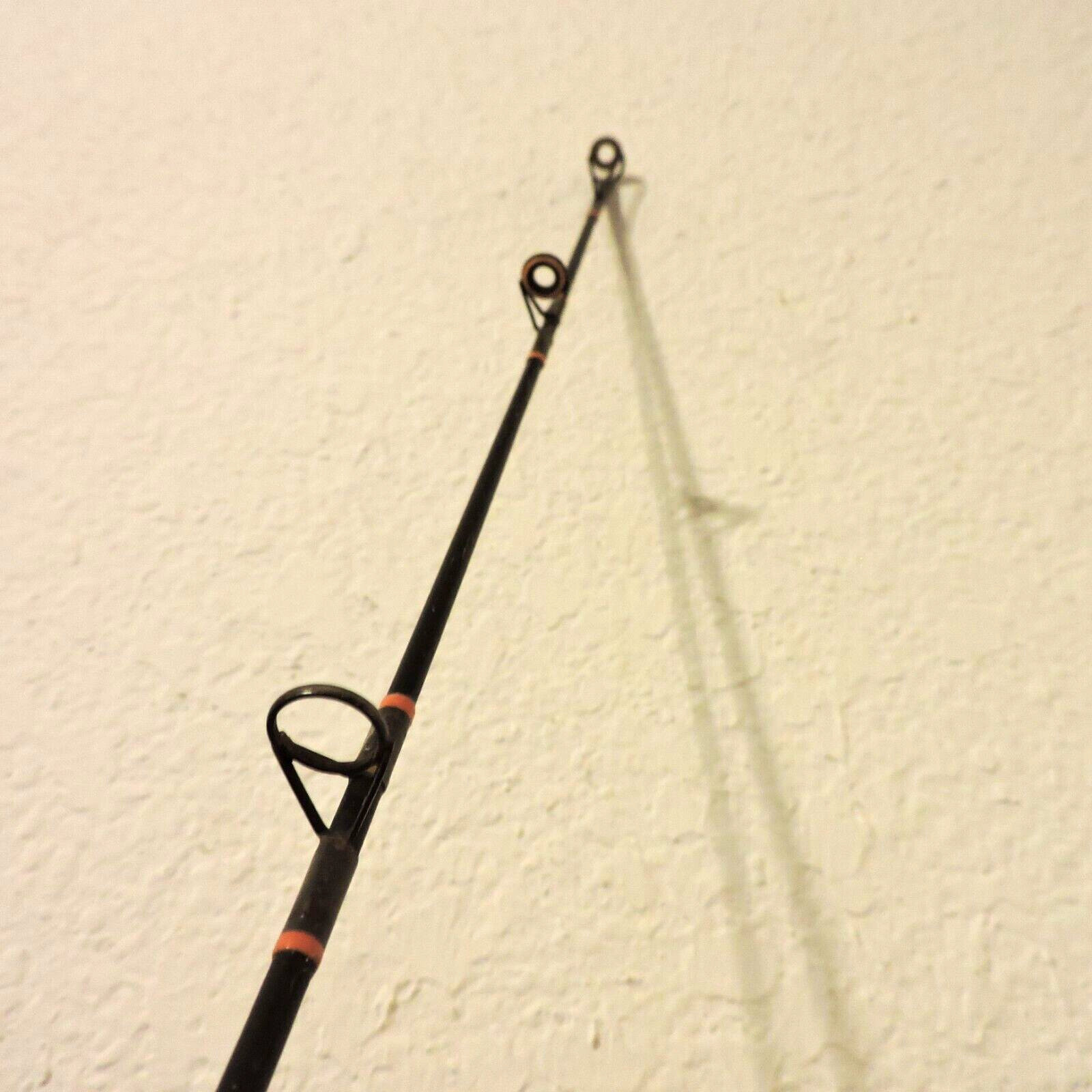 Vintage Skyline Graphite Fishing Rod Medium Heavy 6′ 1/4 – 3/4 oz lure