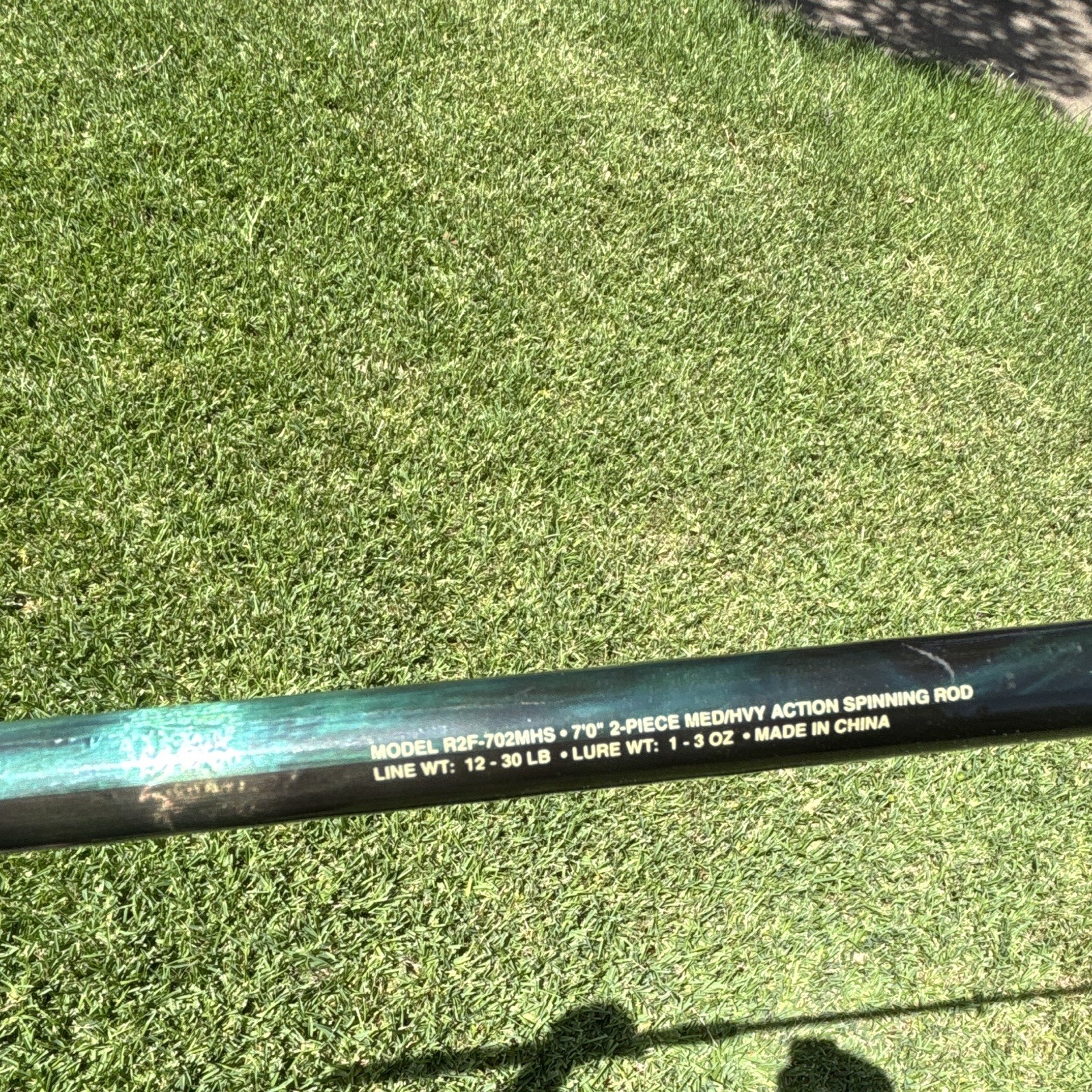 Sea Hawk Calypso 7ft 2pc Medium Heavy Spinning Graphite Rod 12-30lb R2F-702MHS